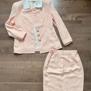 Vintage pink blazer + skirt set!